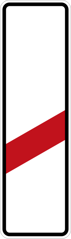 One-stripe beacon (80m to level crossing)