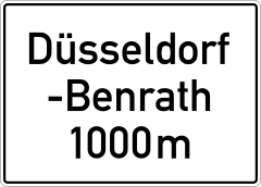 Advance sign for trucks (exit right)